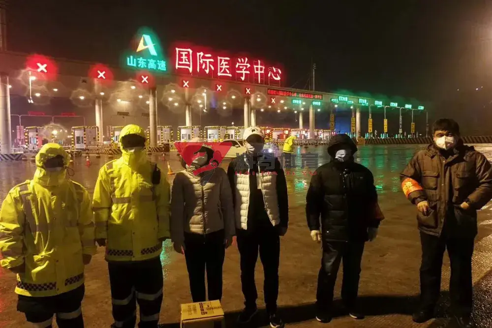 岂曰无衣，与子同裳。天辰娱乐助力槐荫区政协抗击新冠肺炎疫情。